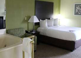 Quality Inn & Suites University Area 4