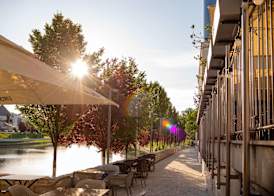 DoubleTree by Hilton Oradea 3