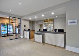 Residence Inn by Marriott Orlando at FLAMINGO CROSSINGS Town Center 3