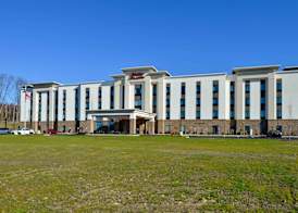 Hampton Inn & Suites Albany-East Greenbush, NY 4