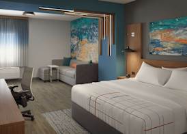 La Quinta Inn & Suites by Wyndham Bardstown 3
