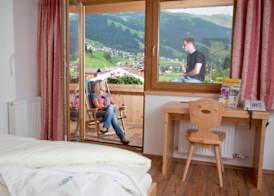 Natur- & Wanderhotel Tuxertal 3