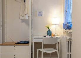 B&B Pensieri d'autore - Parcheggio e Self Check-in 4