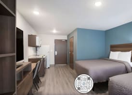 WoodSpring Suites Downers Grove - Chicago 5