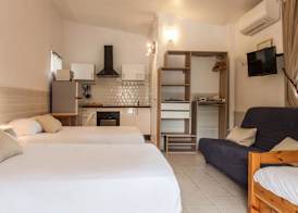 Hotel Cayrons Vence & St Paul de Vence 2