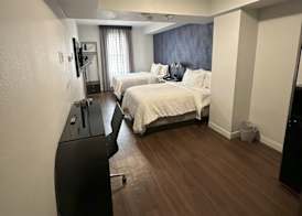 Holiday Inn Express DALLAS DOWNTOWN by IHG 5