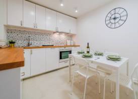 Peaceful Nest In City Center 4
