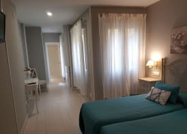 Hostal segovia adults only 3
