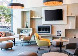 Courtyard by Marriott Paris Saint Denis 2
