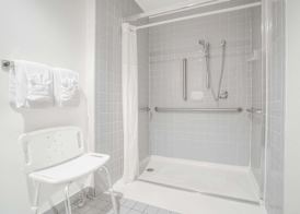 Super 8 by Wyndham Tomah Wisconsin 3