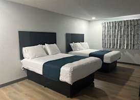 Motel 6 - Las Vegas, NV – Downtown Fremont St Experience 5