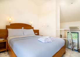Orestis Hotel Sea View Apartments 4