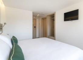 Halley Hotel and Apartments, Affiliated by Meliá 4