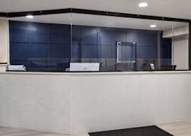 Travelodge by Wyndham Manhasset 3