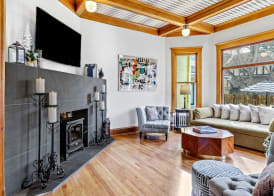 Bespoke Inn Flagstaff 5