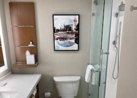 Delta Hotels by Marriott Allentown Lehigh Valley 5