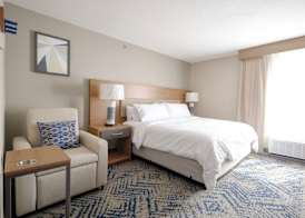 Candlewood Suites Beachwood Cleveland by IHG 4
