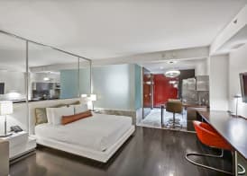 StripViewSuites at Palms Place 4