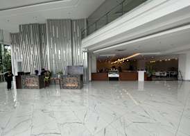 Golden Peak Hotel & Suites powered by Cocotel 4