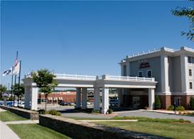 Hampton Inn & Suites Middletown 3