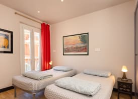 Villa Saint Exupery Beach Hostel 4