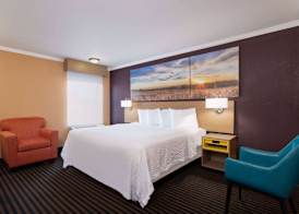 Days Inn by Wyndham Anderson IN 5