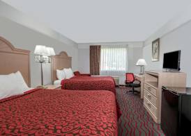 Days Inn by Wyndham Kansas City International Airport 5