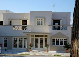 Dialinas Apartments 2
