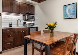 300 Carriage Way 3