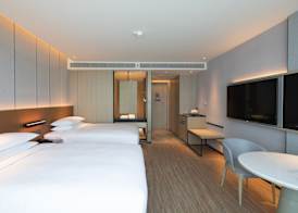 Courtyard by Marriott Jiangyin 5