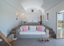 Azar Luxury Villas & Suites 4