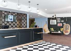 Hôtel Birdy by Happyculture 3