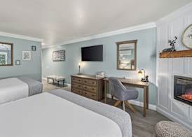 Cambria Pines Lodge 3