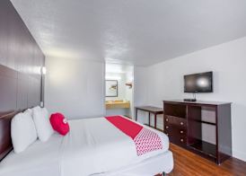 OYO Hotel Baton Rouge - Mead Rd Louisiana 4
