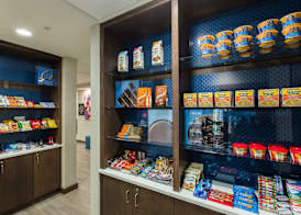 Hampton Inn & Suites - Knoxville Papermill Drive, TN 5