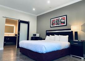 Granada Inn 2