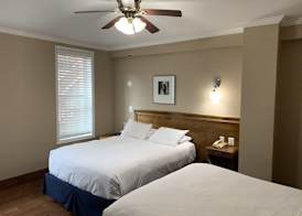The Baron Hotel 5