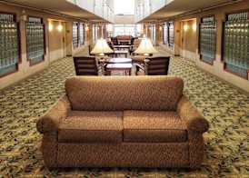 La Quinta Inn & Suites by Wyndham Appleton College Avenue 3