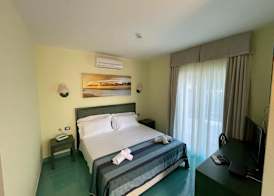 Apulia Hotel Baia dei Faraglioni Resort 5