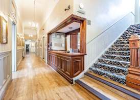 Best Western Limpley Stoke Hotel 2