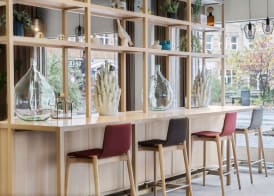 Best Western Plus Airport Hotel 5