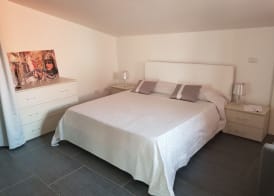 Lilium In B&B 2