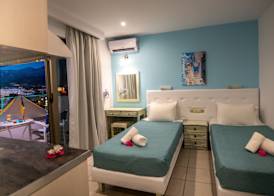 Kastro Beach Apartments 3