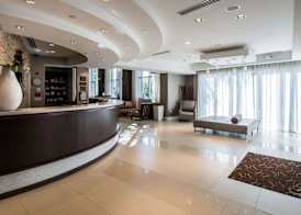 Comfort Suites Miami Airport North 4