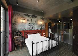 The Chum Boutique 2