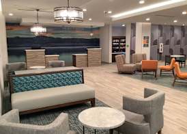 La Quinta Inn & Suites by Wyndham Littleton-Red Rocks 5