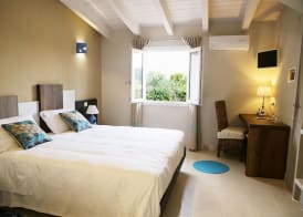 Avion B&B 4