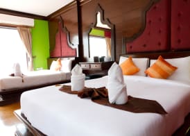 Rasta Hotel 5