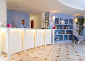 Hotel Plaza 4