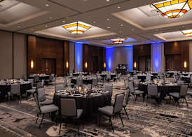 Hyatt Regency Coralville 5